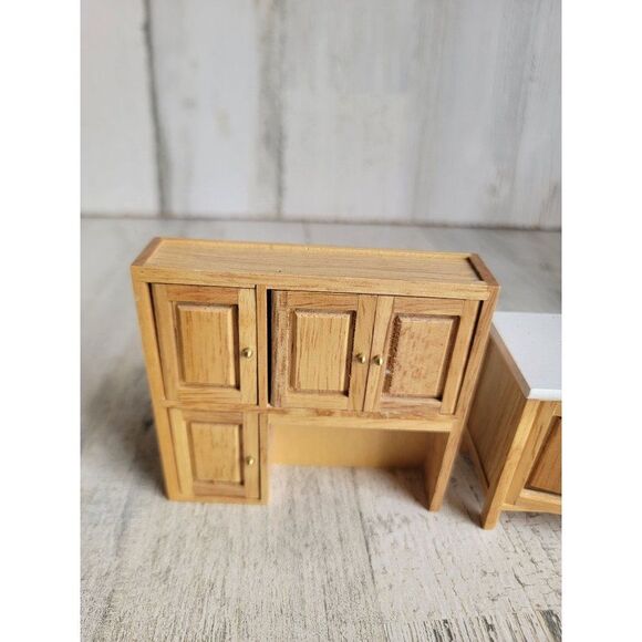 Miniature dollhouse dresser cabinet sets hat accessories - Picture 2 of 10